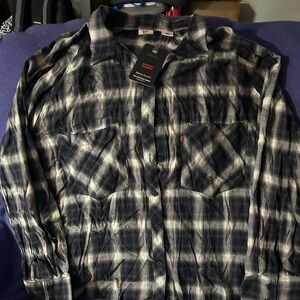 Levi’s women’s flannel shirt 2X